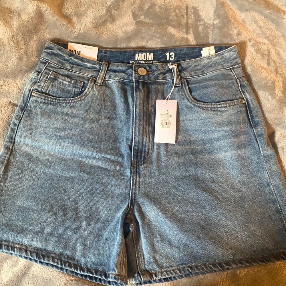 Size 13 mom shorts